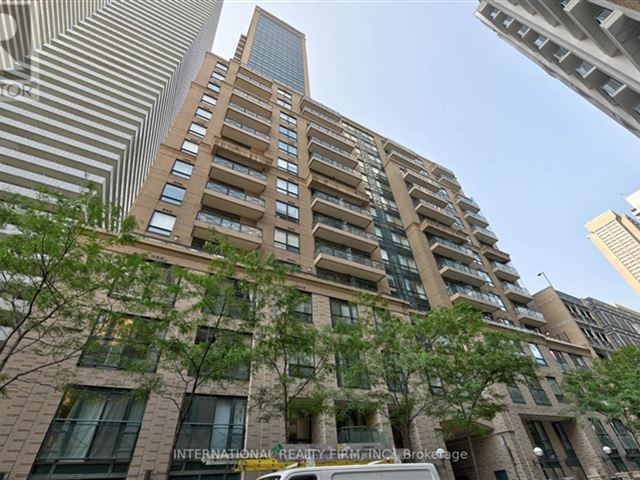 The Bloor Street Neighbourhood (BSN) - 2504 35 Hayden Street - photo 1