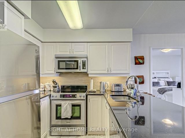 Pearl - 2321 35 Hollywood Avenue - photo 1