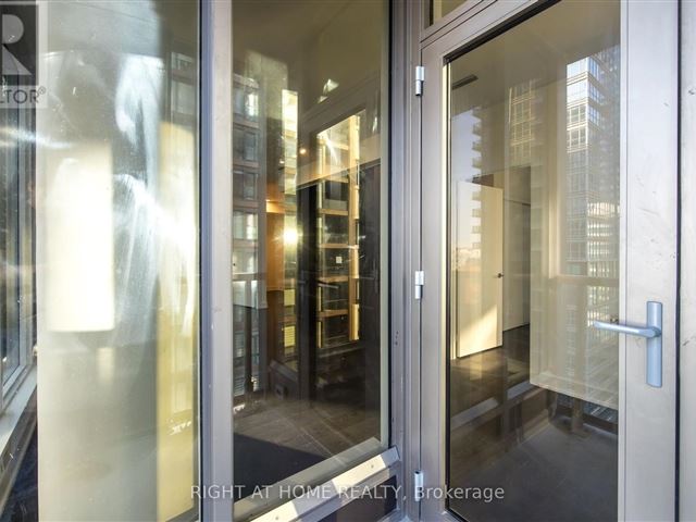 Nobu Residences - 1512 15 Mercer Street - photo 3