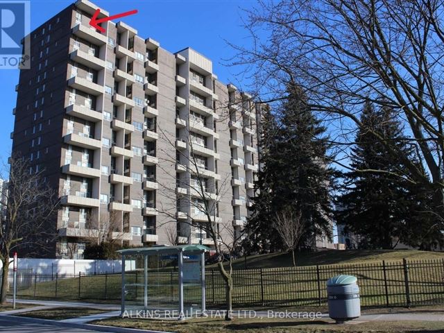 35 Ormskirk Condos - 921 35 Ormskirk Avenue - photo 1