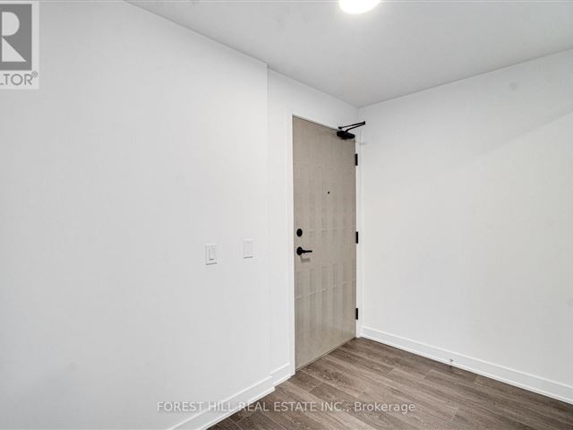 Artsy Boutique Condominiums - 519 35 Tubman Avenue - photo 2