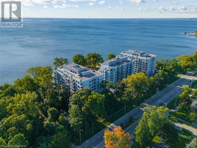 Bluwater Condos - 603 3500 Lakeshore Road West - photo 2