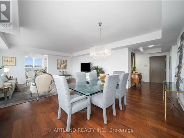 Bluwater Condos - 603 3500 Lakeshore Road West - photo 3
