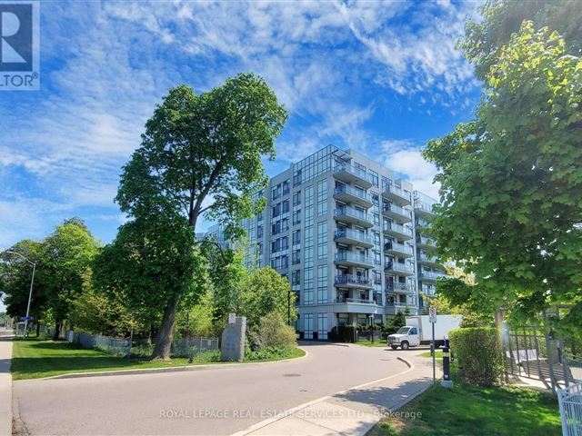 Bluwater Condos - 417 3500 Lakeshore Road West - photo 1
