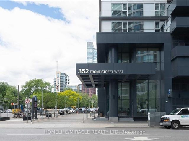 FLY Condos - 1604 352 Front Street West - photo 2