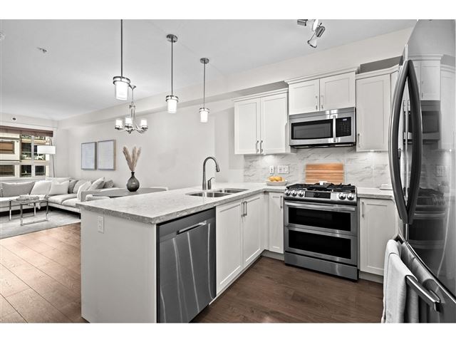 3535 146a ST - 211 3535 146a Street - photo 2