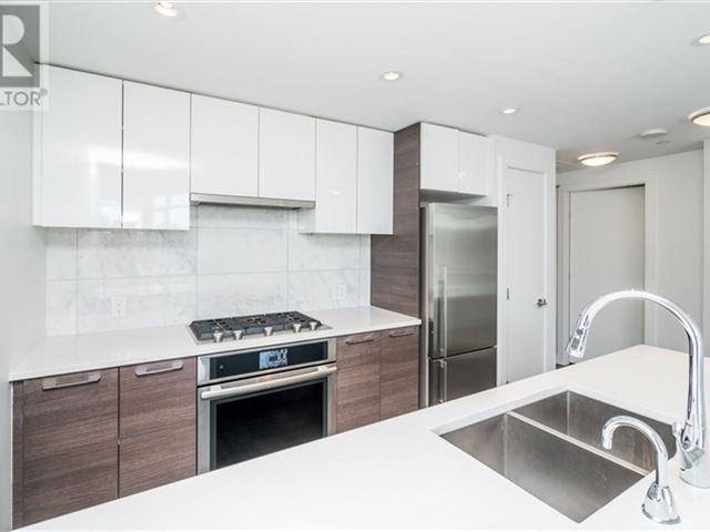 One Town Centre - 710 3520 Marine Way - photo 3