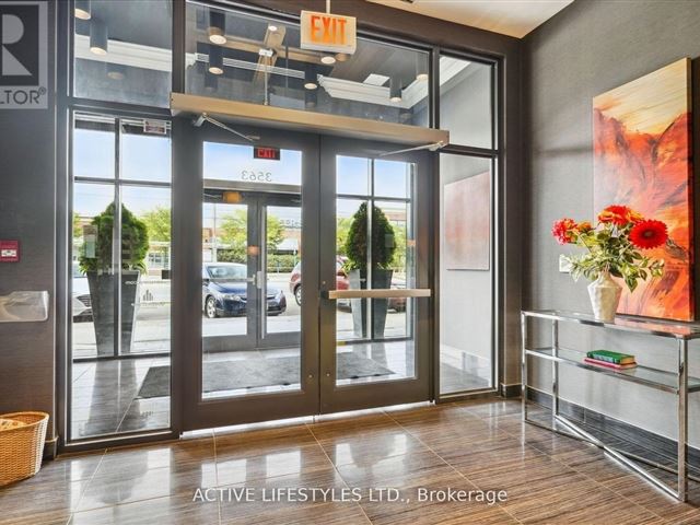 Watermark Long Branch - 202 3563 Lake Shore Boulevard West - photo 3