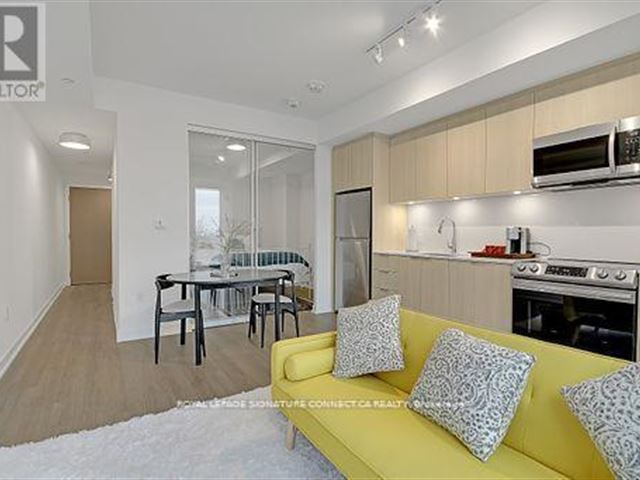 357 King West - 3101 357 King Street West - photo 2