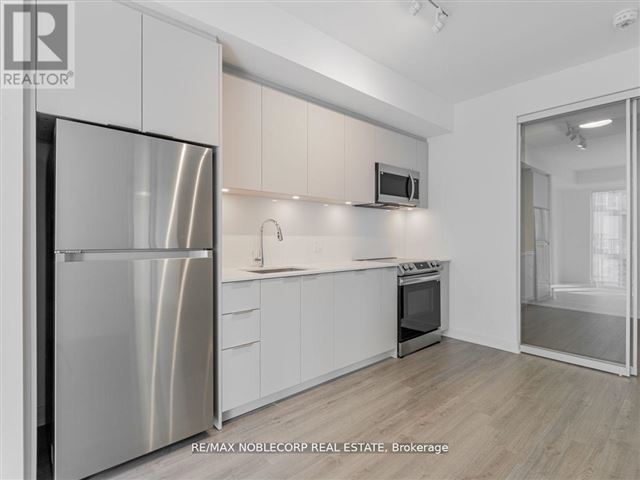 357 King West - 3409 357 King Street West - photo 3