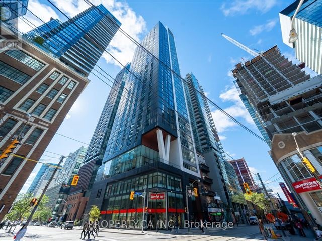 357 King West - 1108 357 King Street West - photo 1