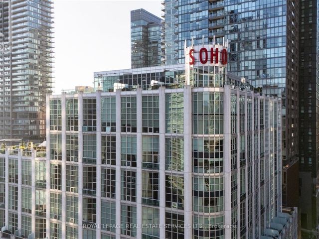 The Soho Metropolitan - 614 36 Blue Jays Way - photo 1