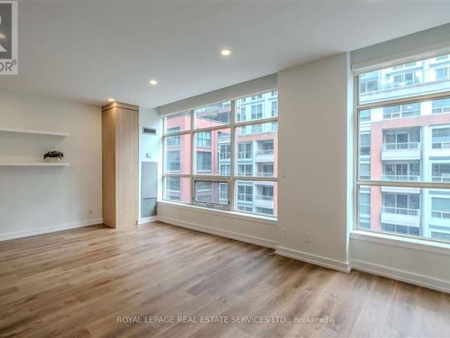 The Soho Metropolitan - 614 36 Blue Jays Way - photo 3