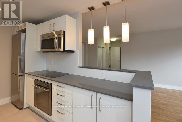 36 Castle Frank Road, Unit 308, Toronto — For rent @ $3,250 | CondoDork.com