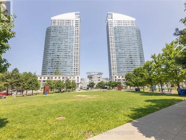 Ellipse - West Tower - th107 36 Lee Centre Drive - photo 1