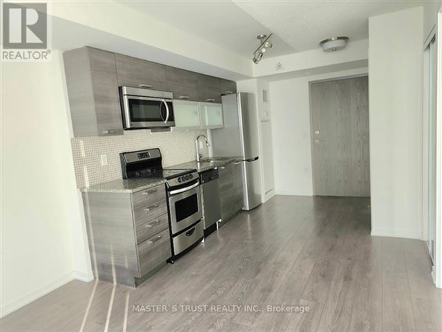 Edge on Triangle Park - 2201e 36 Lisgar Street - photo 2