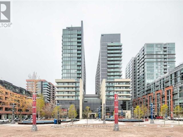 Edge on Triangle Park - 1002e 36 Lisgar Street - photo 3