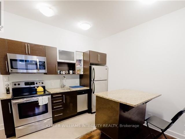 360 Lofts - 308 360 Cumberland Street - photo 3