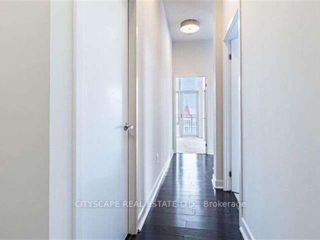 Limelight North Tower - 3205 360 Square One Drive - photo 1