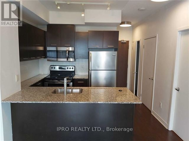 Limelight North Tower - 2610 360 Square One Drive - photo 2