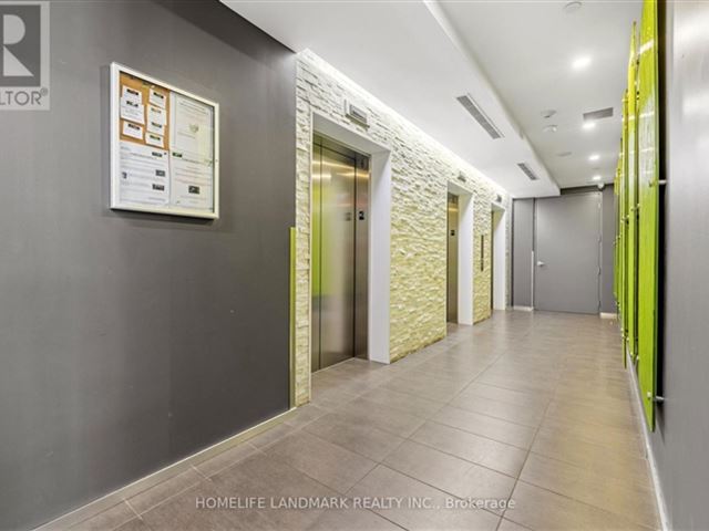 Limelight North Tower - 809 360 Square One Drive - photo 3