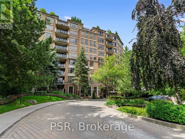 Governor’S Hill 2 - 339 3600 Yonge Street - photo 1