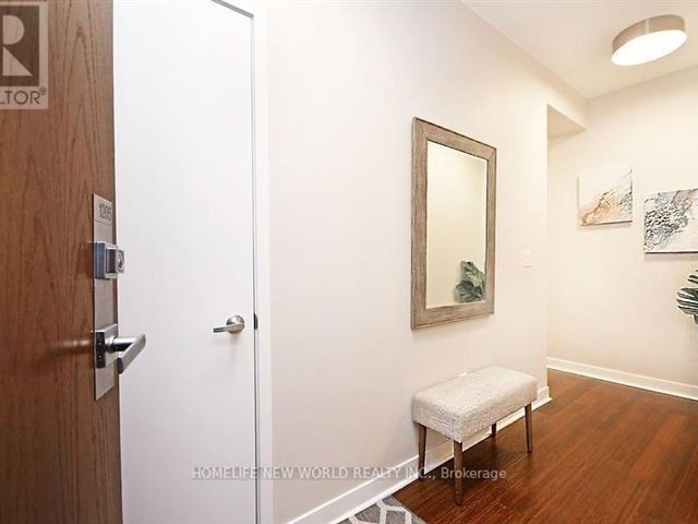 Limelight - 1205 365 Prince Of Wales Drive - photo 2