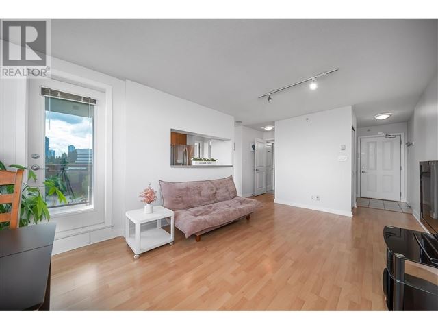 Circa - 1407 3660 Vanness Avenue - photo 3