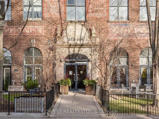 Robert Watson Lofts - 201 369 Sorauren Avenue - photo 2