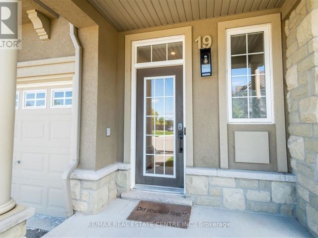 370 Stonehenge Condos - 19 370 Stonehenge Drive - photo 2