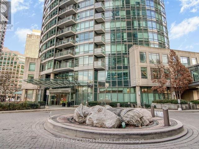 Matrix at CityPlace - 3010 373 Front Street West - photo 1