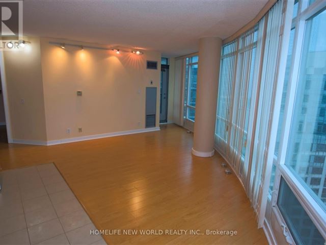 Matrix at CityPlace - 2909 373 Front Street West - photo 2
