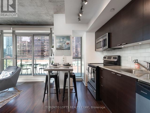 M5V - 614 375 King Street West - photo 1