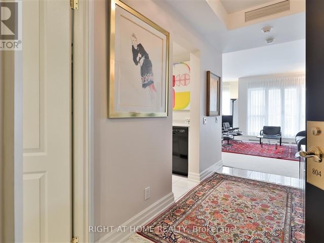 The Prince Arthur - 804 38 Avenue Road - photo 2