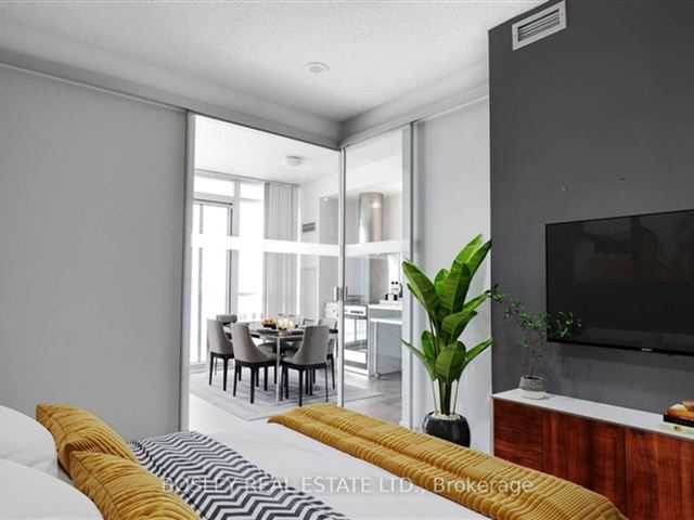 Panorama - 1802 38 Dan Leckie Way - photo 3