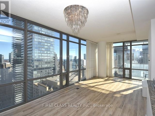 Murano - 3407 37 Grosvenor Street - photo 1