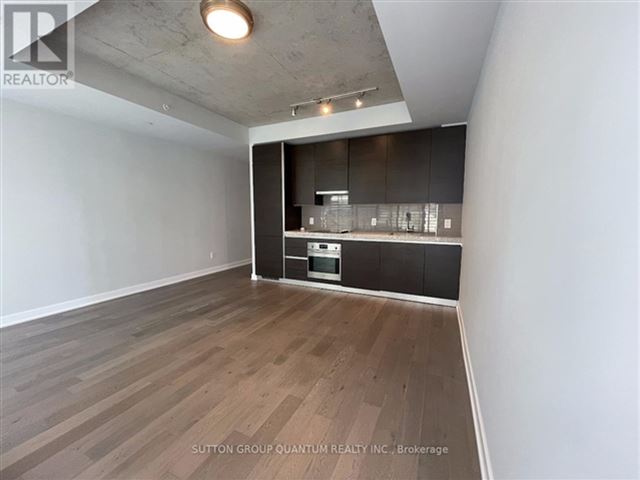 Thompson Residences - 805 621 King Street West - photo 2