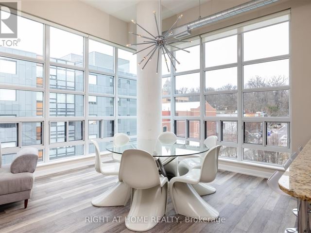 Madison Avenue Lofts - 306 380 Macpherson Avenue - photo 2