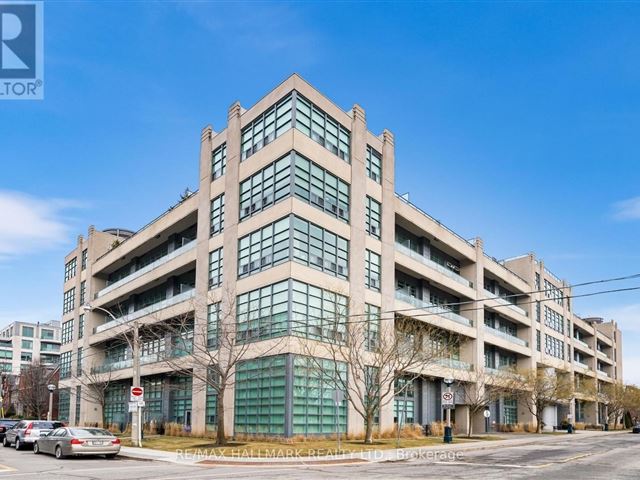 Madison Avenue Lofts - 211 380 Macpherson Avenue - photo 2