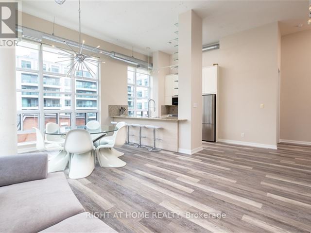 Madison Avenue Lofts - 306 380 Macpherson Avenue - photo 3