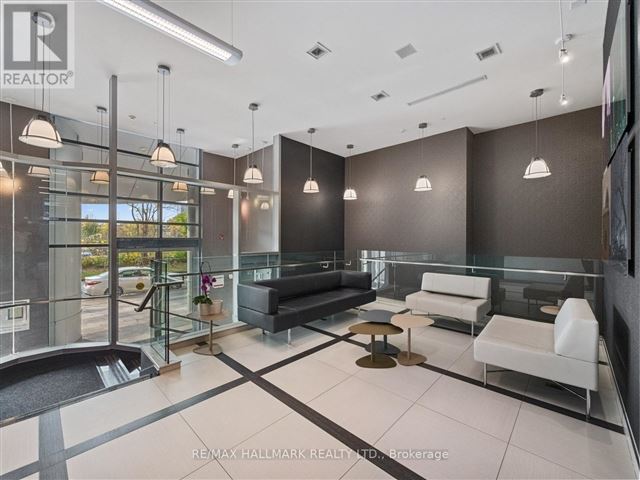 Madison Avenue Lofts - 403 380 Macpherson Avenue - photo 3