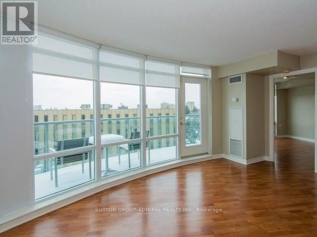 Viva Condo South Tower - 305 3830 Bathurst Street - photo 2