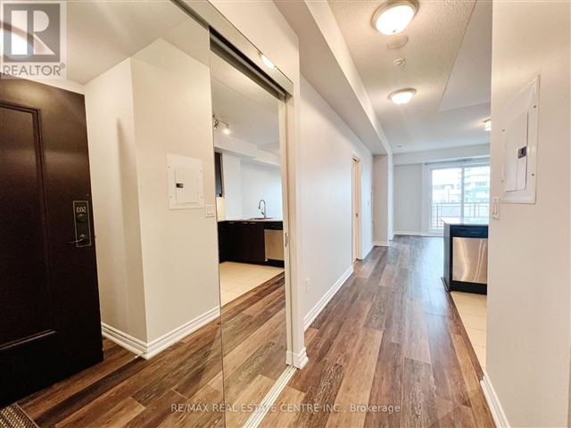 Chicago - 503 385 Prince Of Wales Drive - photo 3