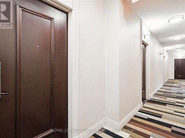 Chicago - 2402 385 Prince Of Wales Drive - photo 3