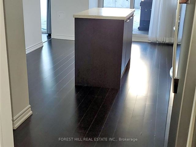 Aura at College Park - 508 386 Yonge Street - photo 2