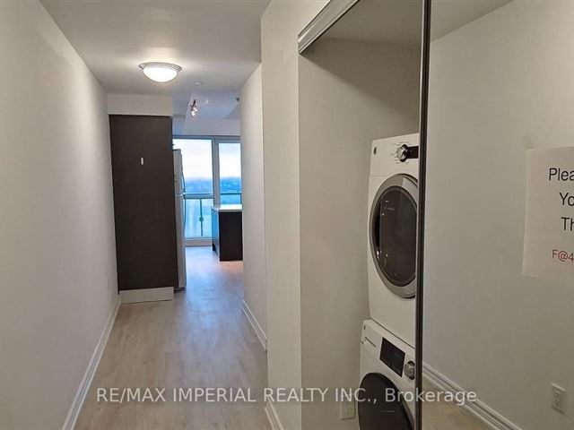 Aura at College Park - 4114 386 Yonge Street - photo 2