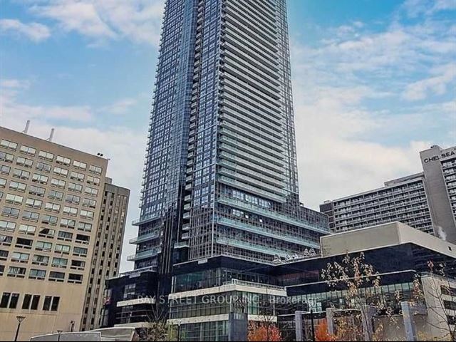 Aura at College Park - 817 386 Yonge Street - photo 3