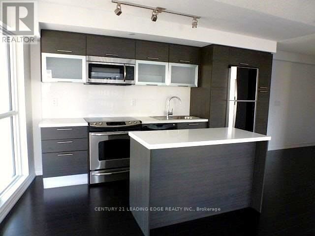 Aura at College Park - 1002 386 Yonge Street - photo 1