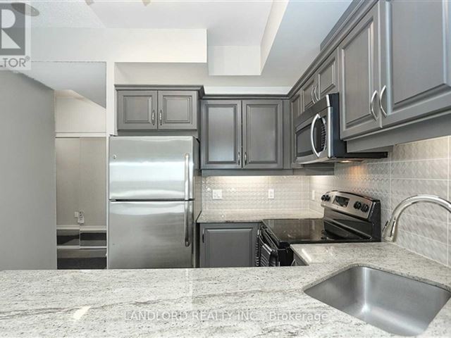 Aquaview - 1107 3865 Lake Shore Boulevard West - photo 3