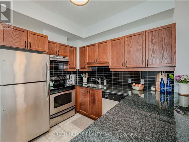 Aquaview - 213 3865 Lake Shore Boulevard West - photo 2